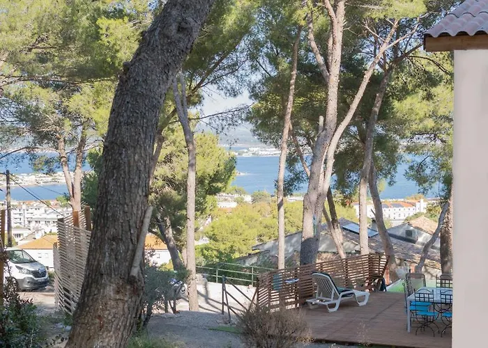 Διαμέρισμα 1 Vue Panoramique Au Mont St Clair *